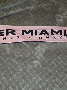 miami Pink Scarf with Black Graphic Crest